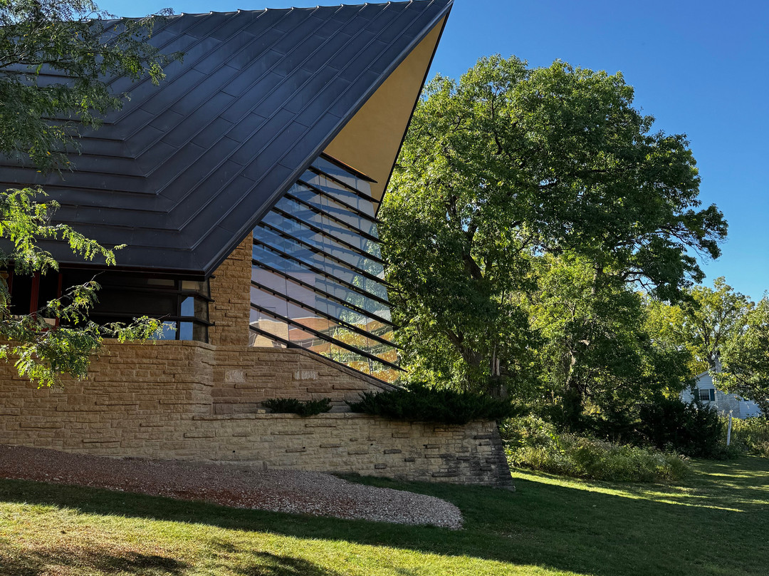 Frank Lloyd Wright's Unitarian Meeting House-麦迪逊必去景点
