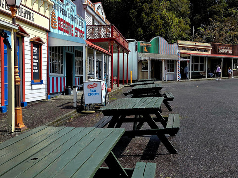 贫民窟遗址公园-格雷茅斯必去景点