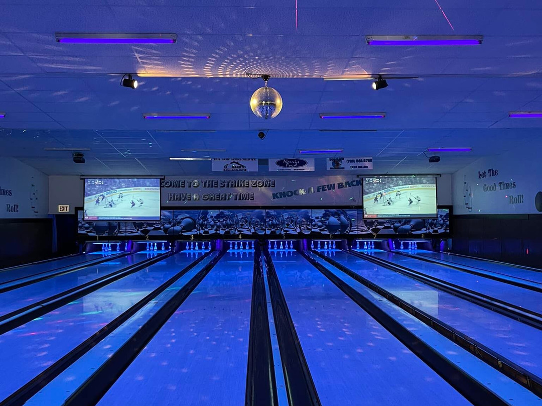 Wainwright Bowling Centre-Wainwright必去景点