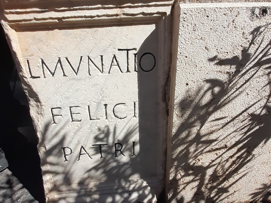 Chiesa di San Pancrazio-Isola Farnese必去景点