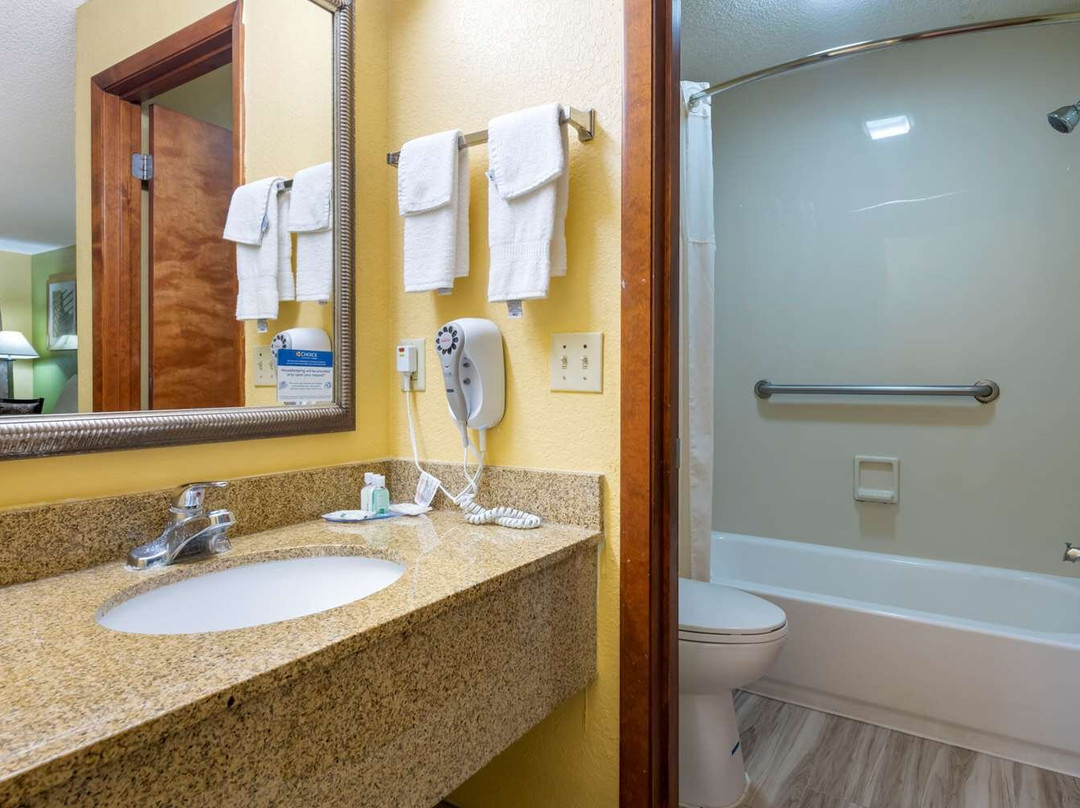 Quality Inn and Suites Mount Dora主图