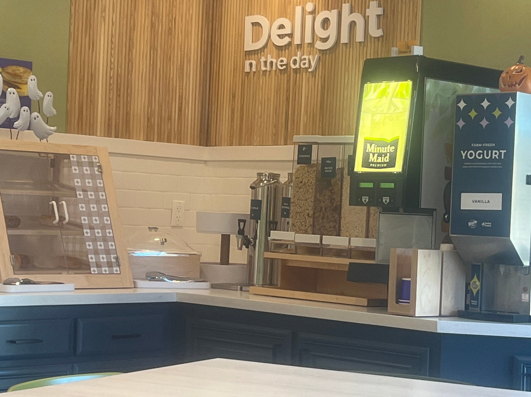 Spark By Hilton Williams主图