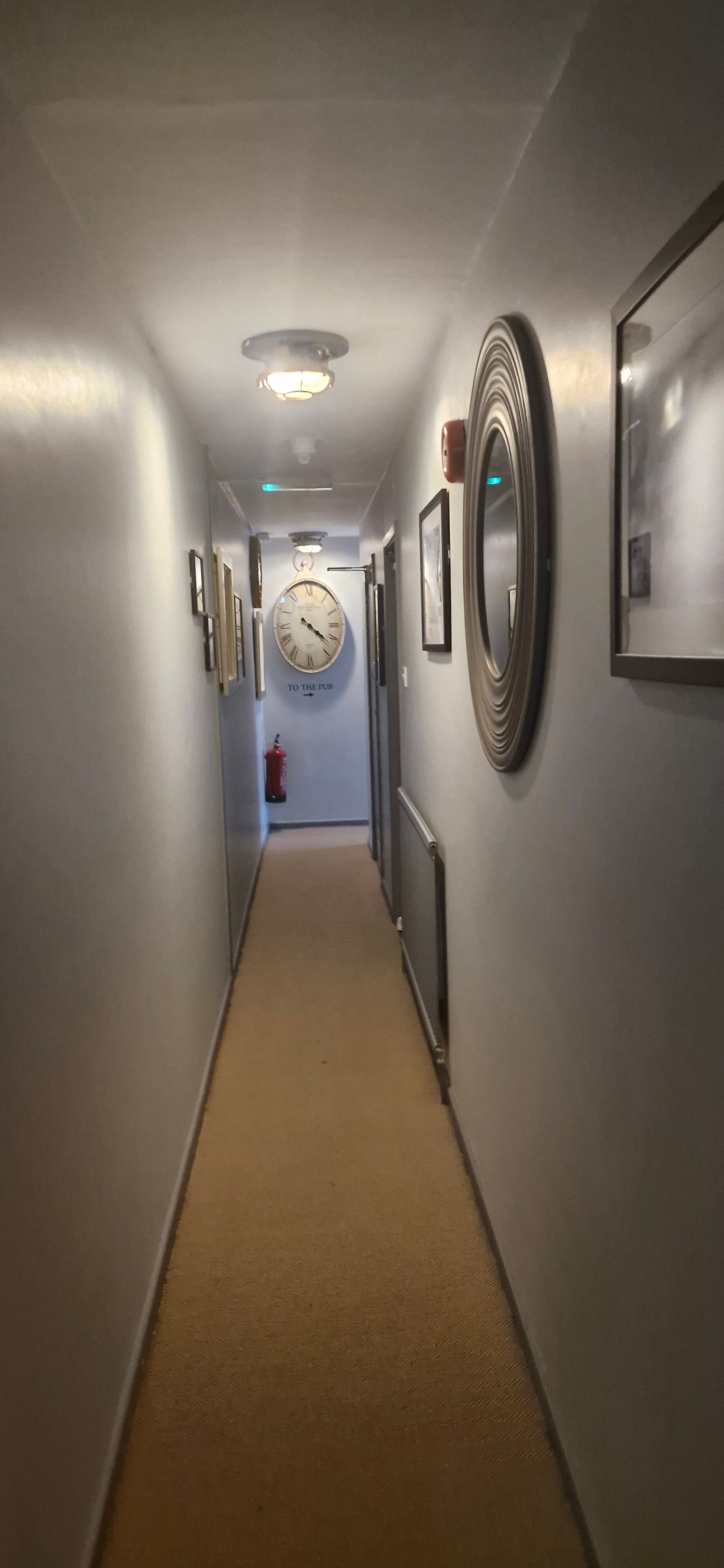 Port Gaverne Restaurant & Hotel-官方