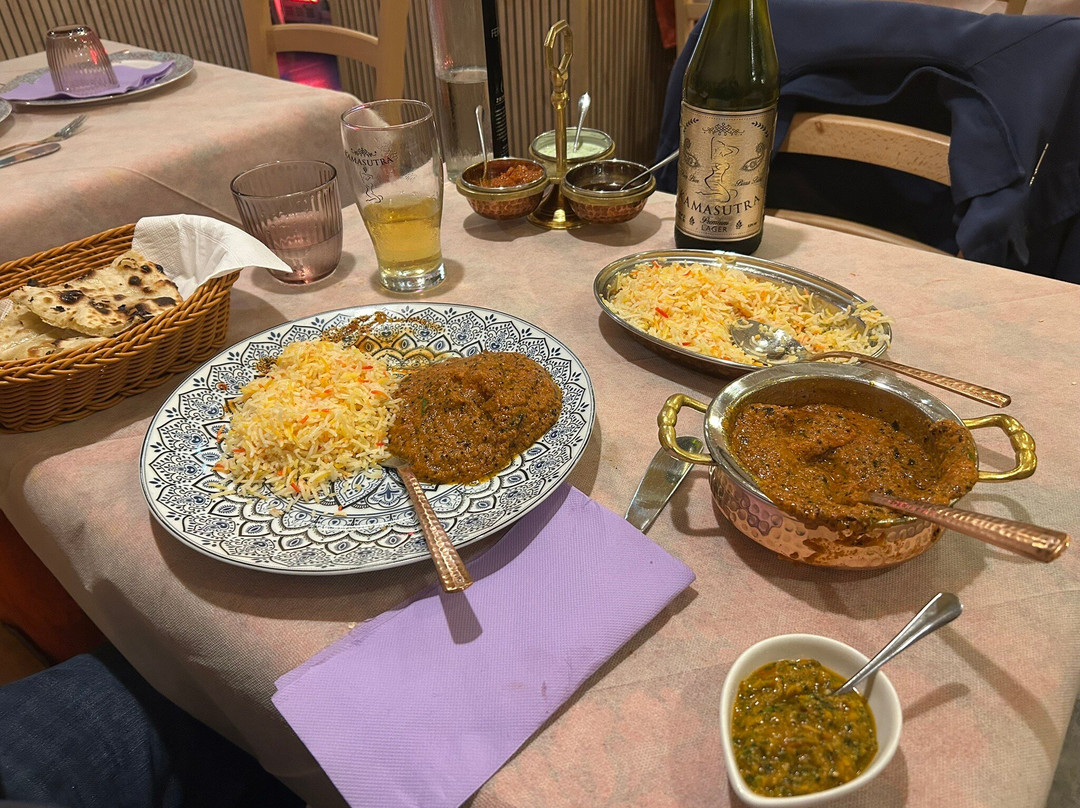 Curry Palace Indian Restaurant