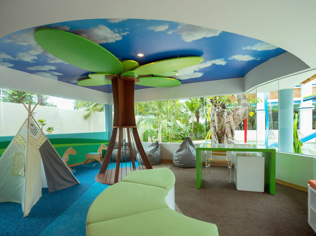 Grand Park Royal Cozumel主图