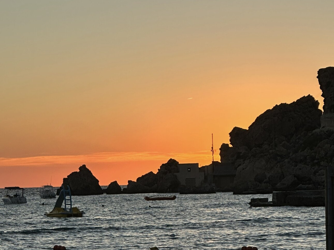 Golden Bay-梅雷赫必去景点