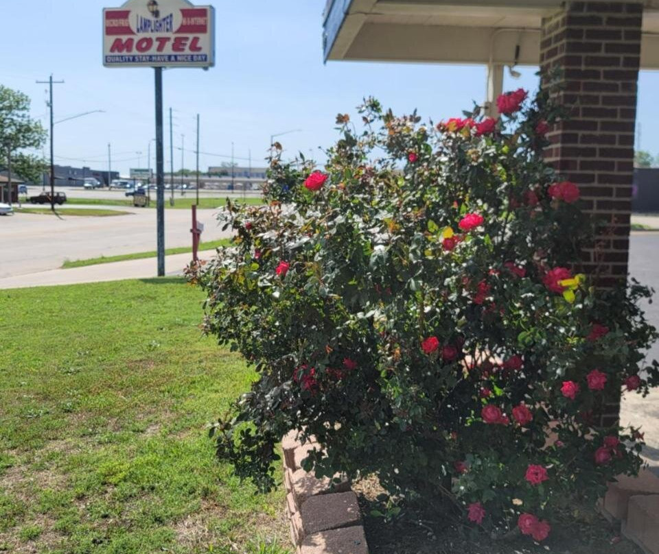 Lamplighter Inn By Oyo Independence