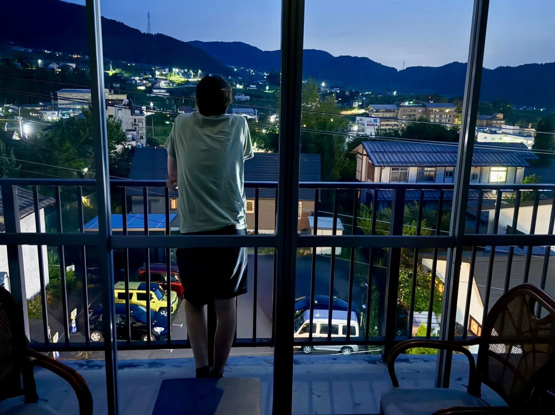 日式中岛旅馆主图