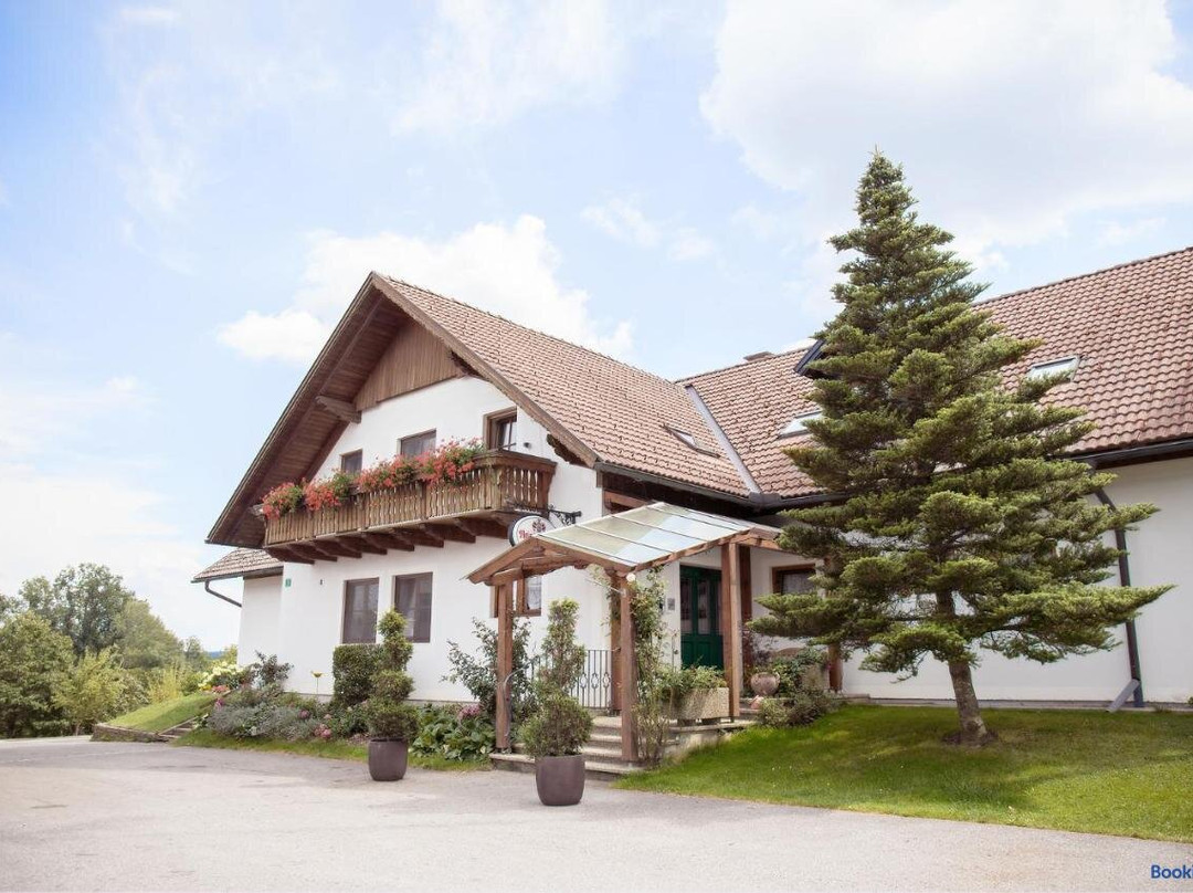 Lieboch酒店住宿-Landgasthof Lazarus