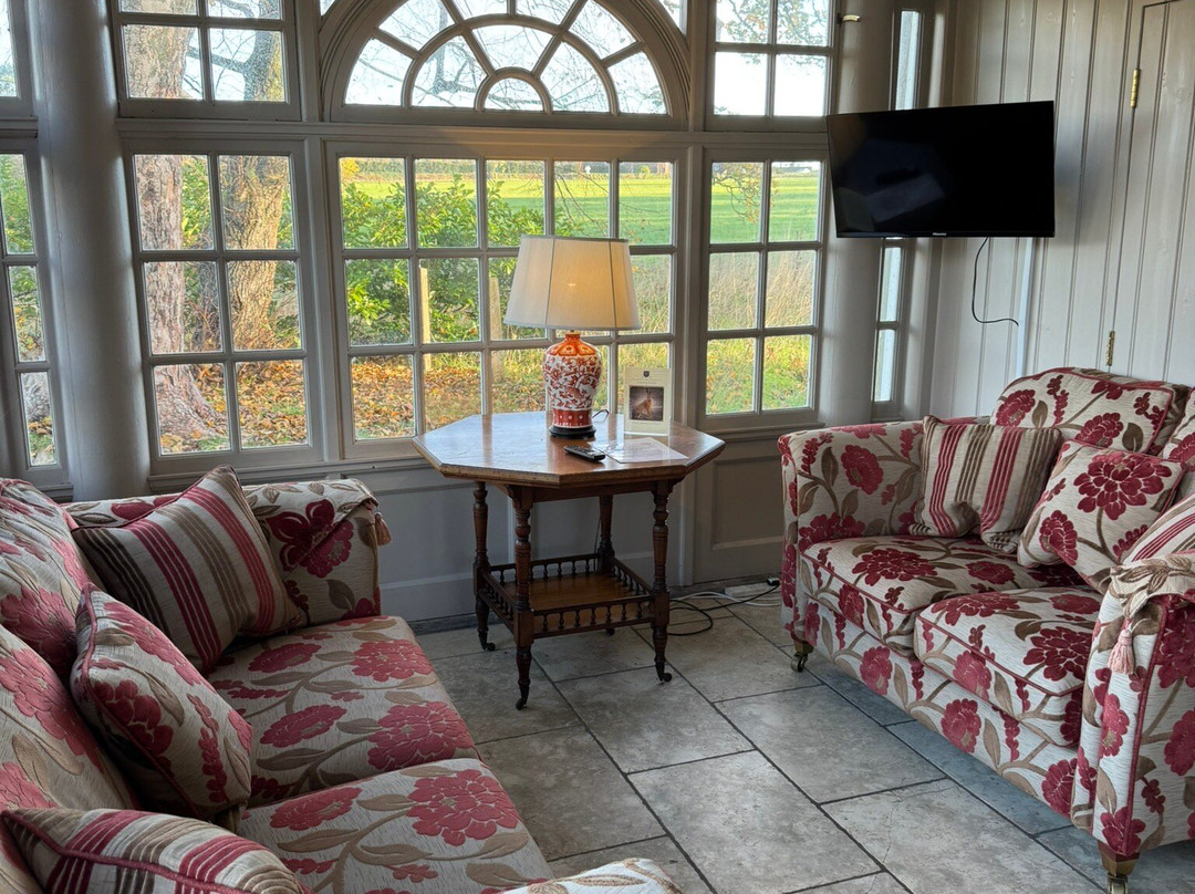 Thornton Manor主图