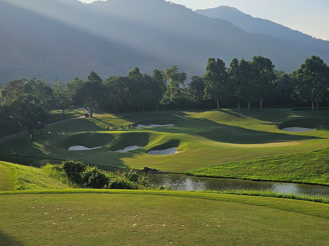 GolfLux-河内必去景点