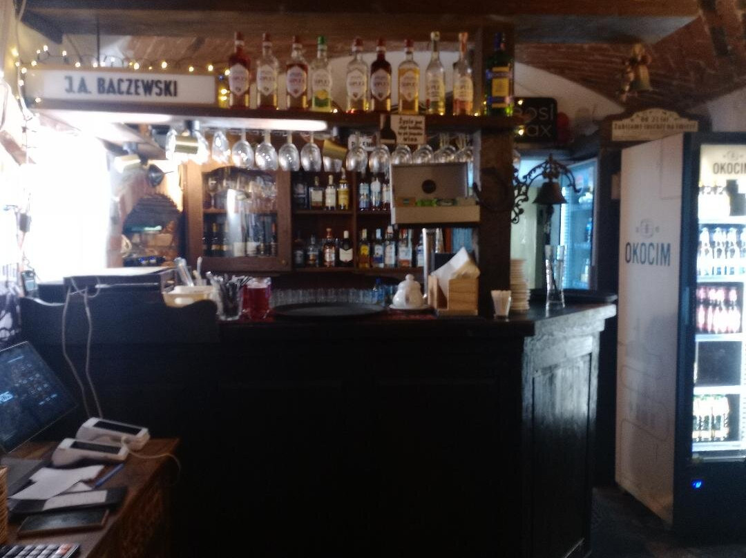 Eat Polska Warsaw Food & Vodka Tours-华沙必去景点