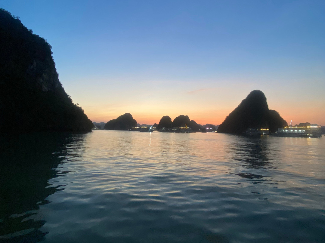 Aqua Elegance Cruise-团洲岛必去景点