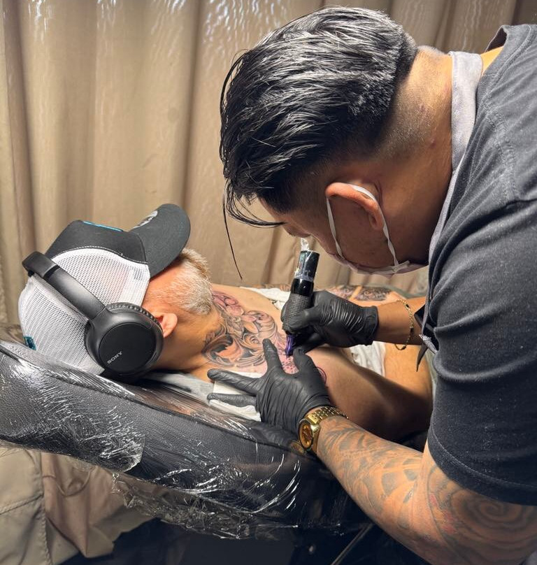 Inkubus Tattoo Studio By Efren Papa-安吉利斯必去景点