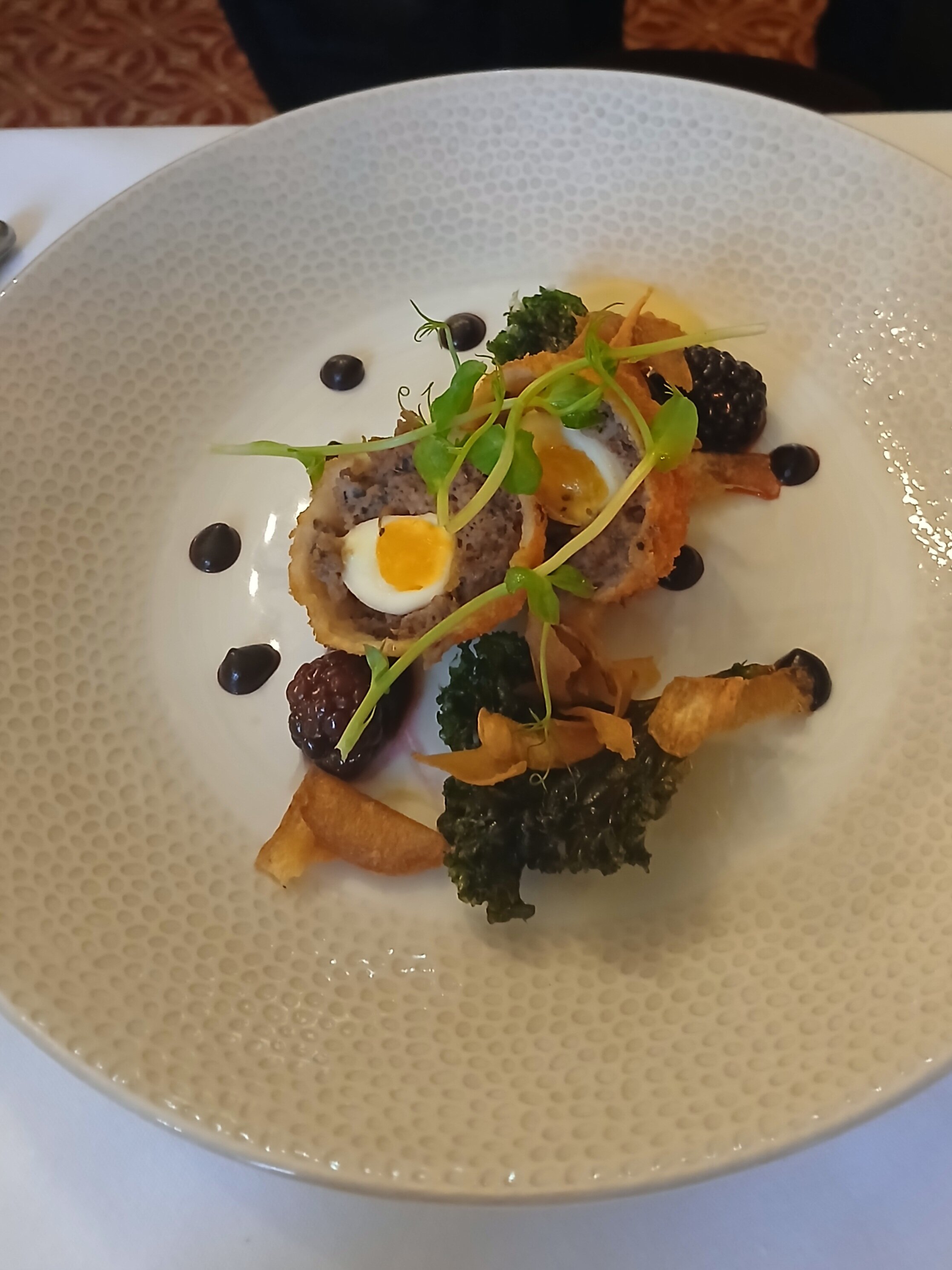 Angel and Royal Hotel-官方