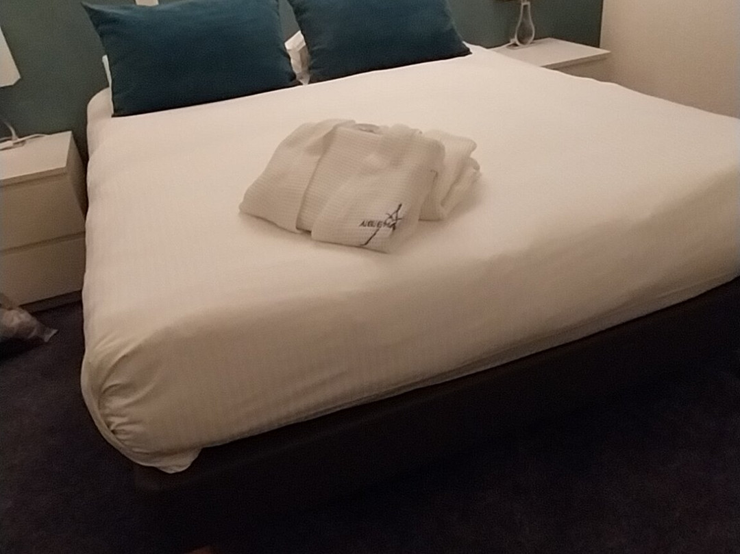 海蓝宝石酒店主图