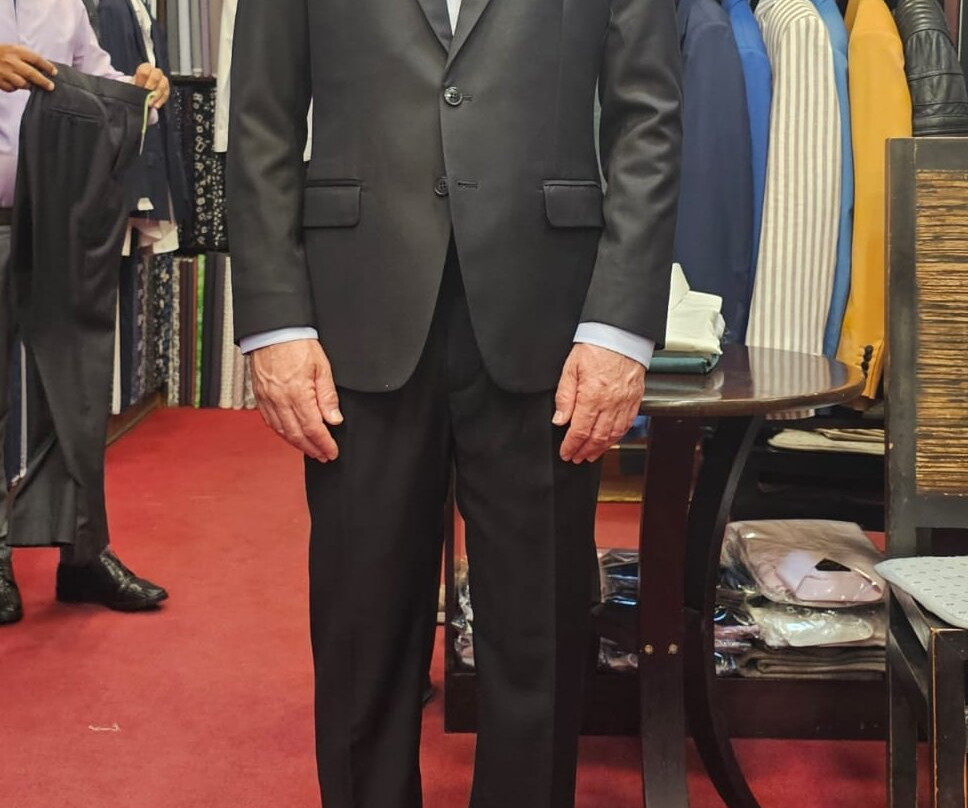 Classic International Suits-查汶海滩必去景点