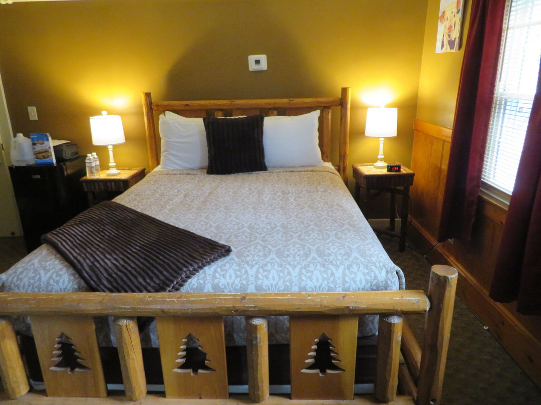 Whitneys Inn at Black Mountain主图