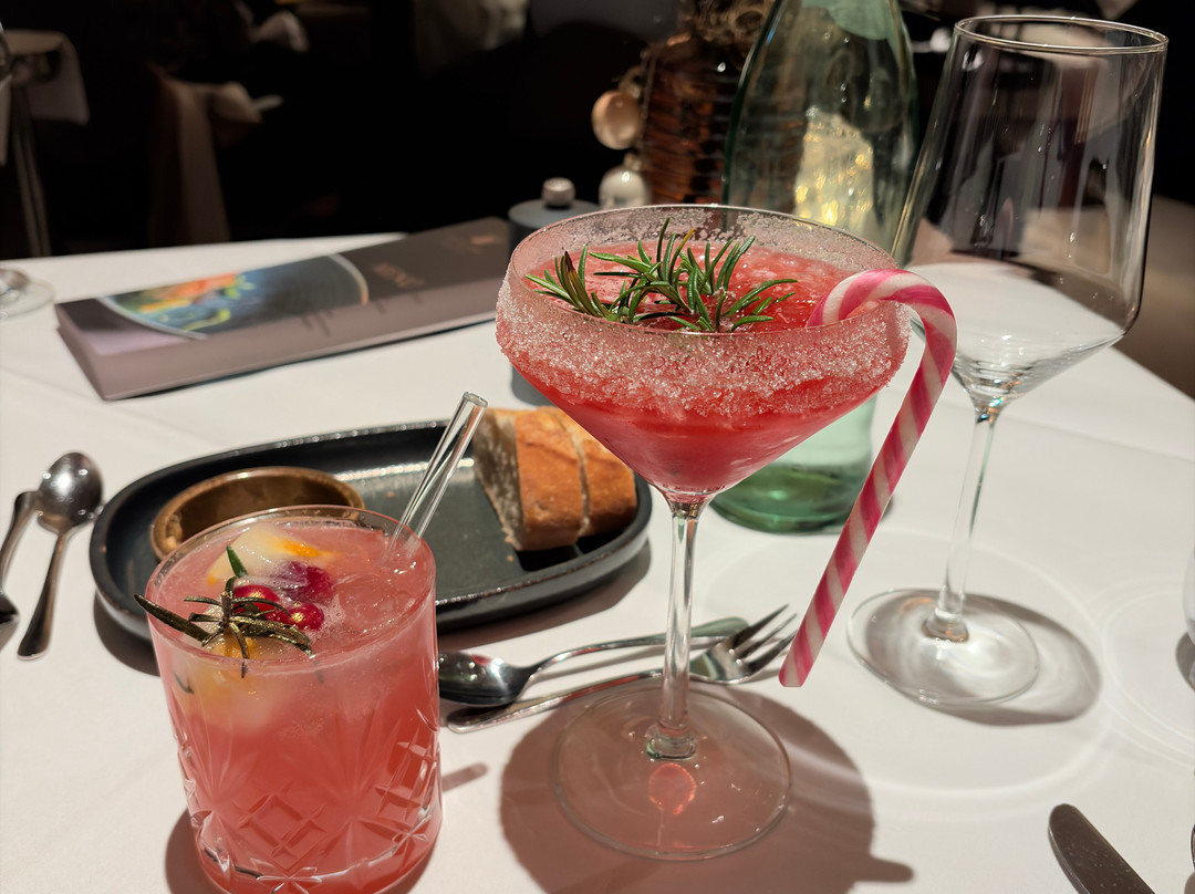 希斯申酒店主图