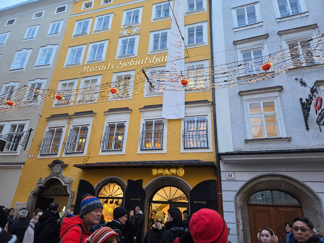 Mozartplatz-萨尔茨堡必去景点