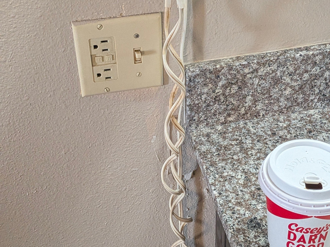 Super 8 by Wyndham Warrensburg主图