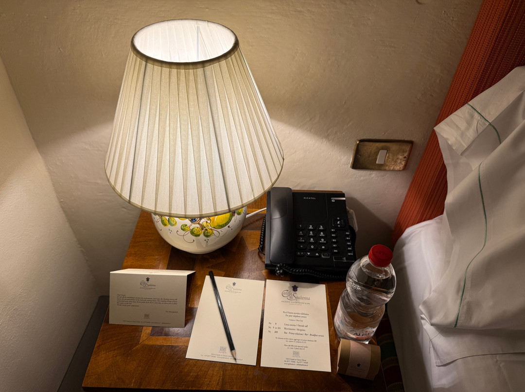 卡斯特罗迪斯帕尔坦纳酒店主图