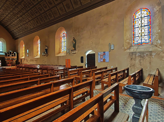 Eglise Saint Laurent-Le Fenouiller必去景点