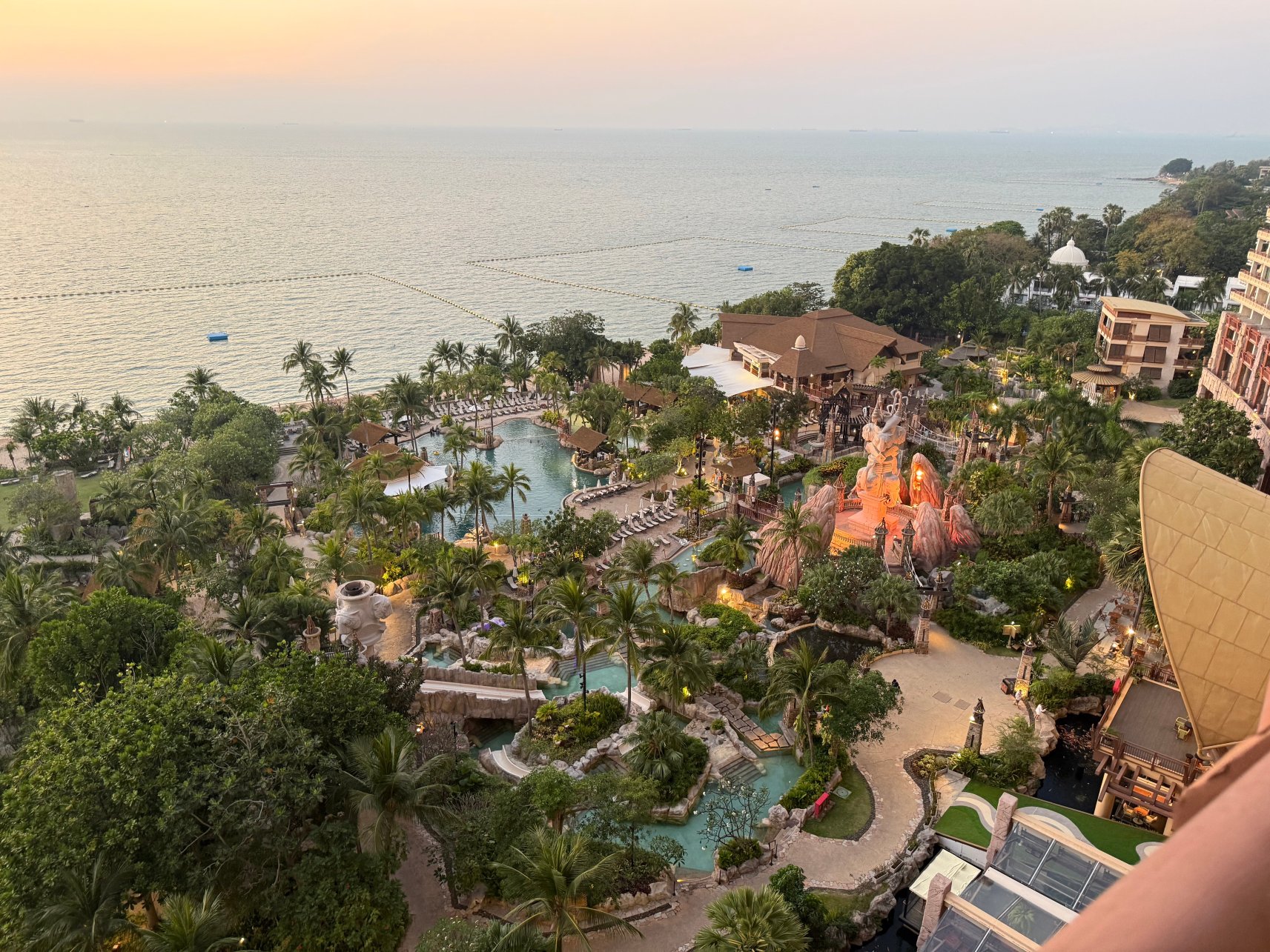 芭堤雅盛泰澜幻影海滩度假村-浴室