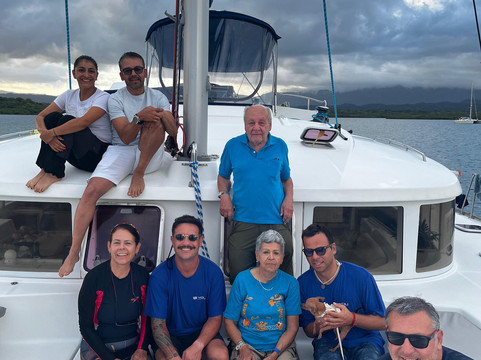 Yoli Sailing Experience-Carti Tupile必去景点