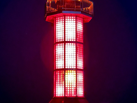 Takamatsu's Red Lighthouse-高松市必去景点