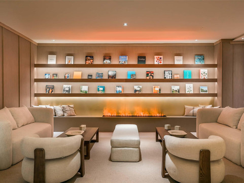 巴塞罗毕尔巴鄂奈维翁酒店