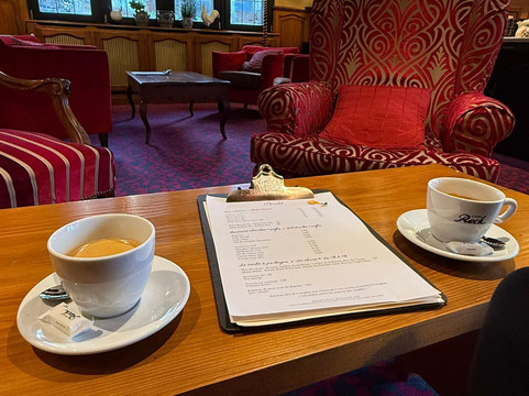 阿诺德酒店主图