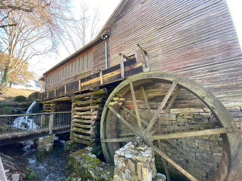 Blowing Cave Mill-塞维尔维尔必去景点