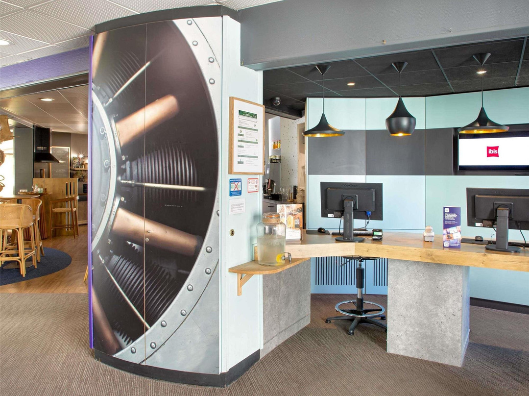 宜必思普罗旺斯地区萨隆南部酒店