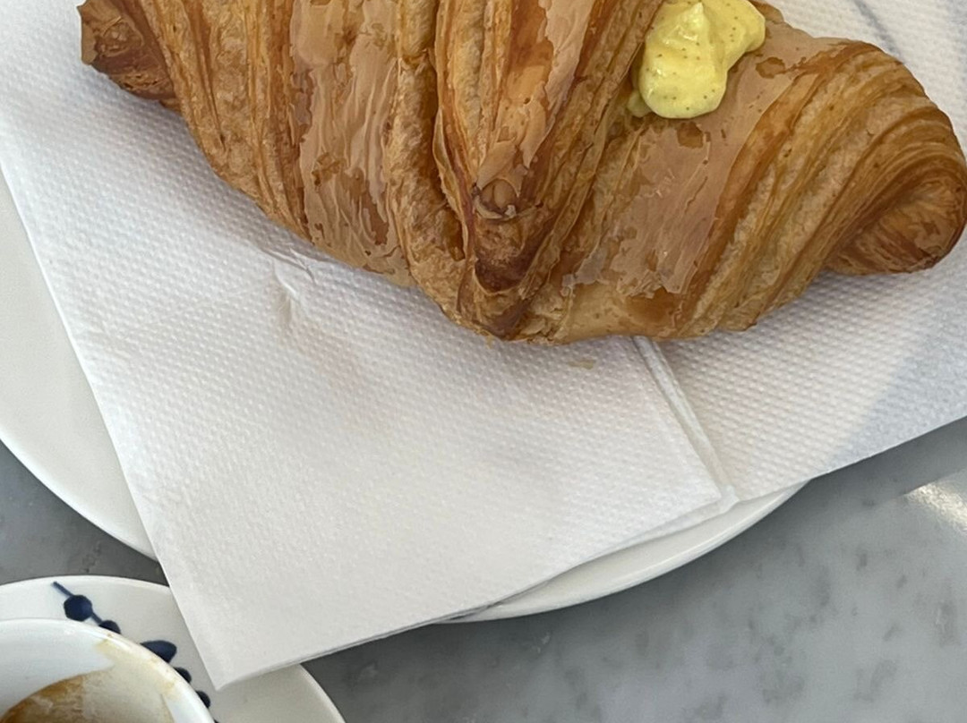 Croissant Artisanal