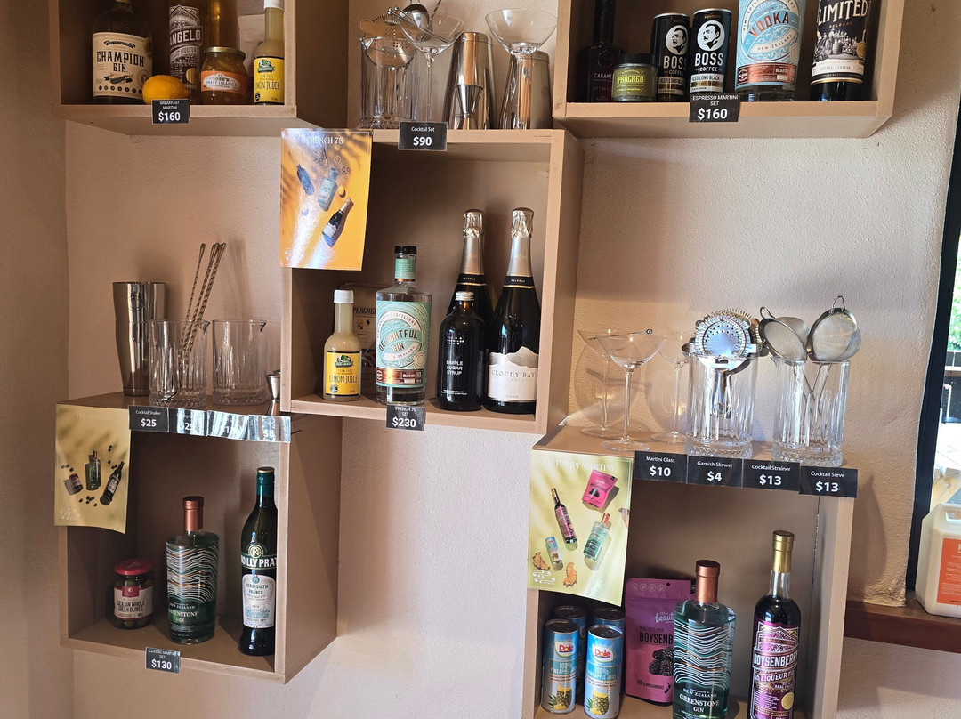 Kiwi Spirit Distillery-塔卡卡必去景点