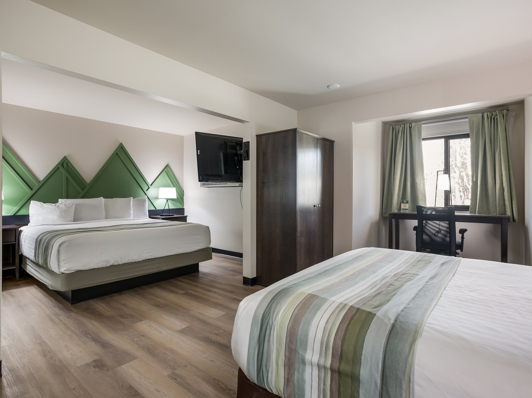 Super 8 by Wyndham West Yellowstone主图