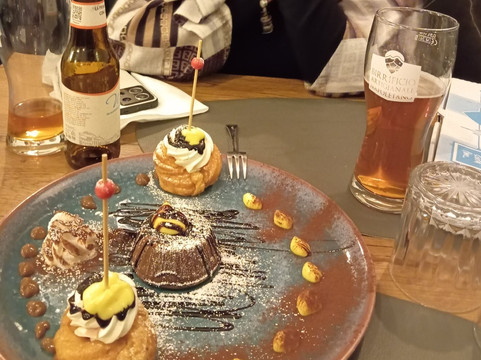 Ristorante Pizzeria Bellavie