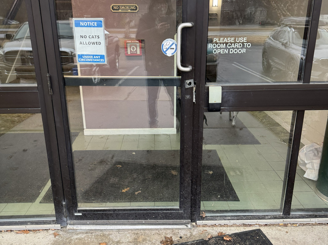 科布尔斯通酒店-法里巴尔特博德斯套房酒店主图