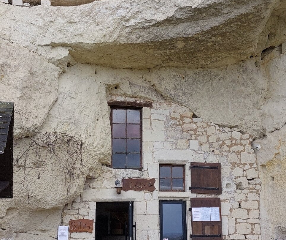 Saut Aux Loups - Museum-Montsoreau必去景点