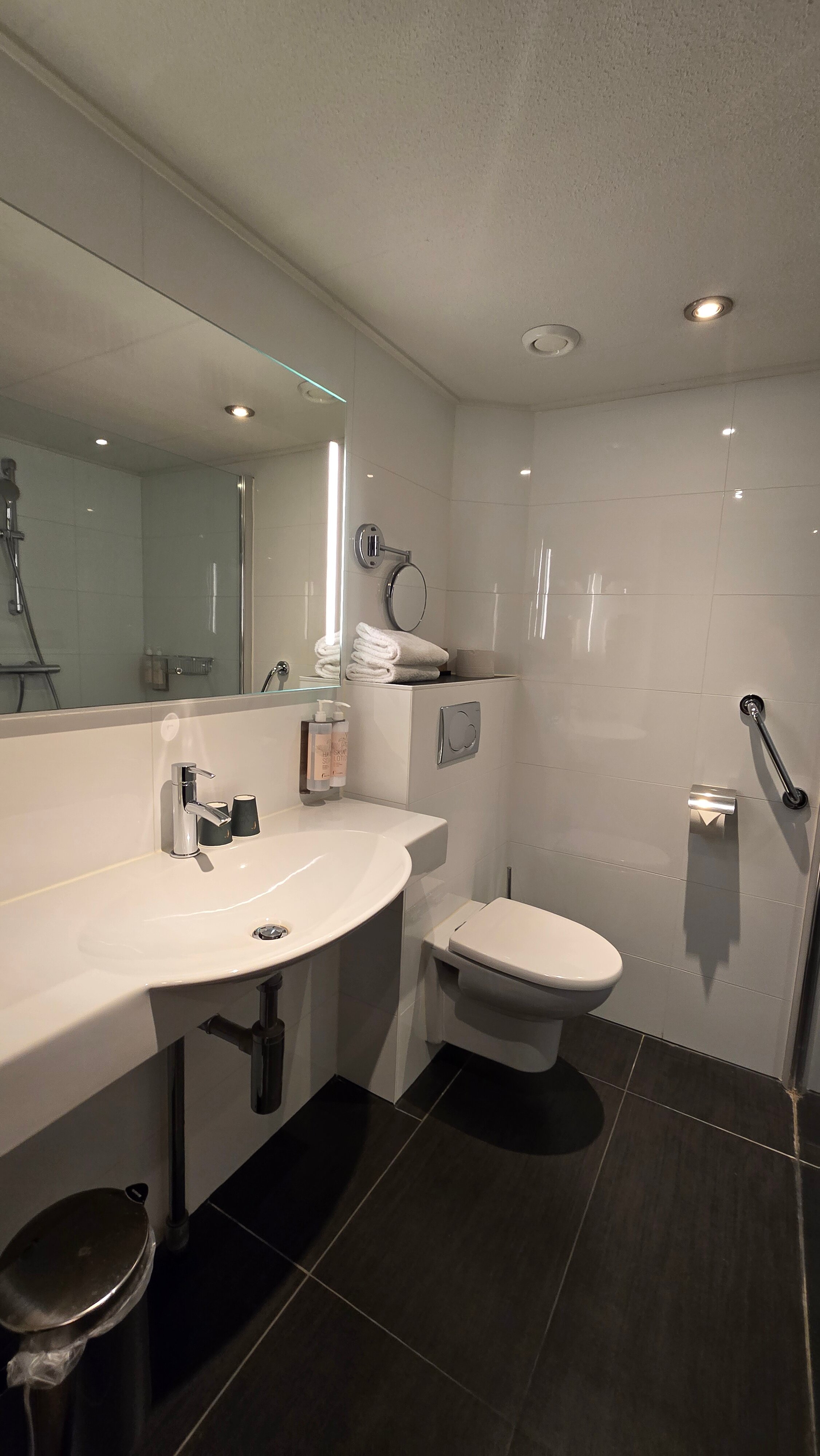 凡德瓦克酒店-浴室