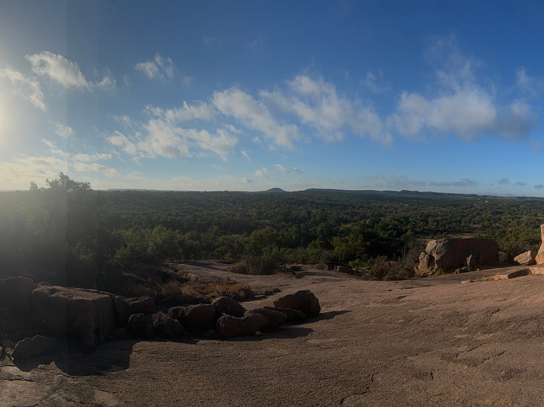 Enchanted Rock State Natural Area-弗雷德里克斯堡必去景点