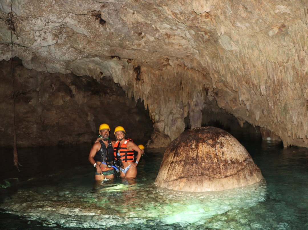 Cenote Chaak Tun-普拉亚德尔卡曼必去景点