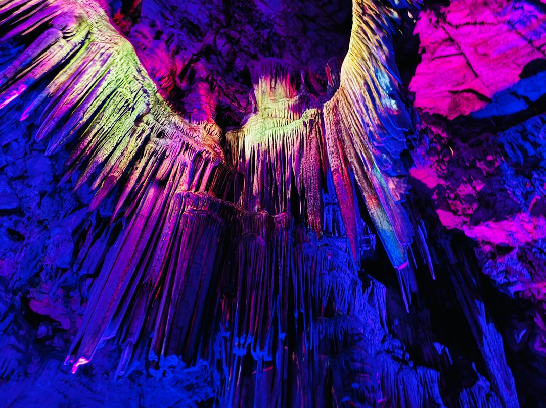 St. Michael's Cave-直布罗陀必去景点
