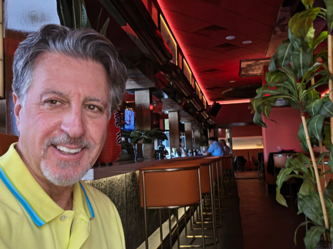 Red phoenix rest