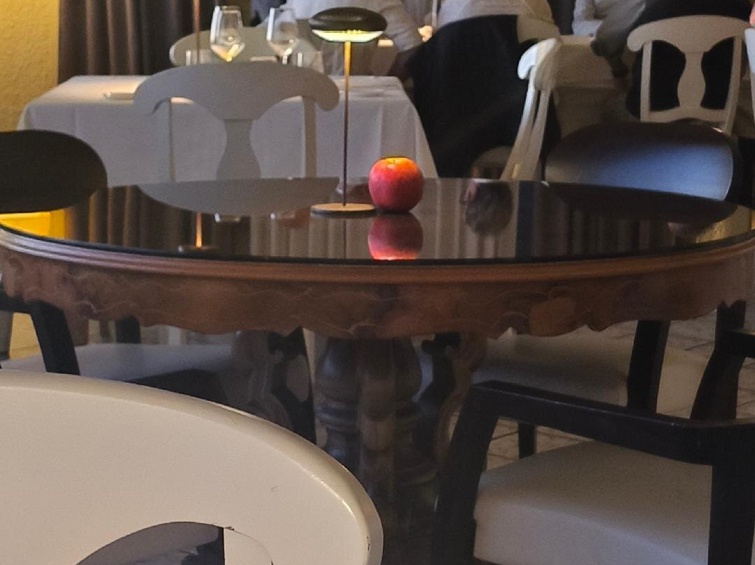 安格里餐厅酒店主图
