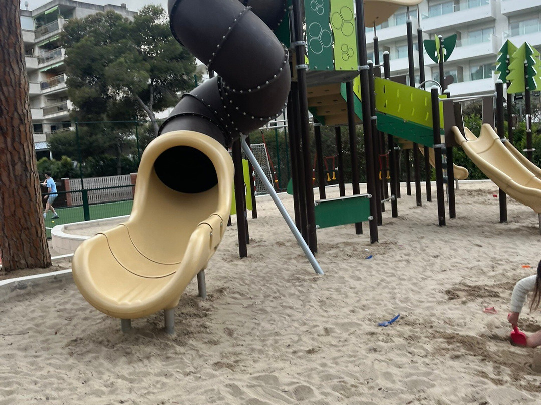 金色大道家庭套房主图