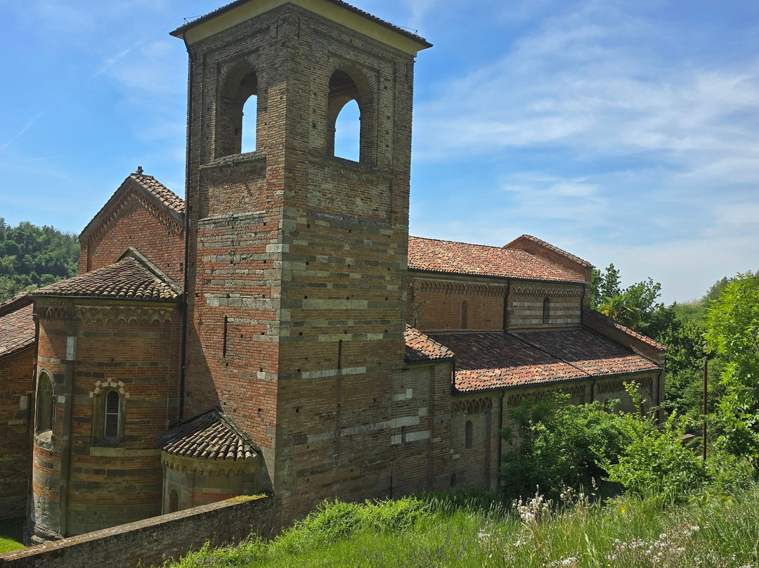 Abbazia di Santa Maria di Vezzolano-Albugnano必去景点