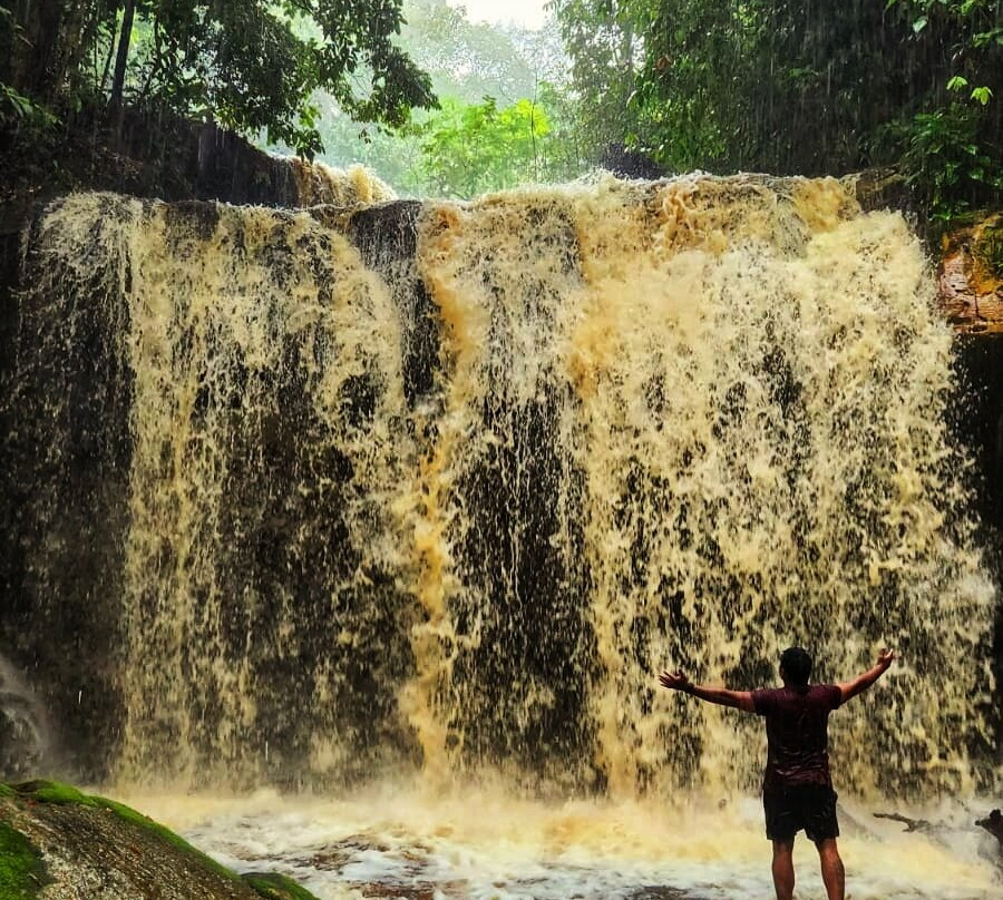 Turismo na Amazônia- Carverna do Maoraga-Presidente Figueiredo必去景点