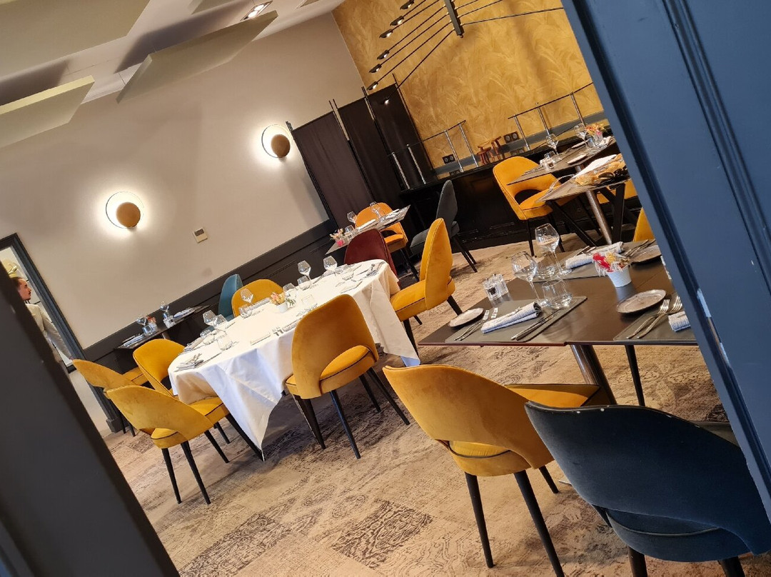 贝尔蒙特城堡之旅克莱芙酒店主图